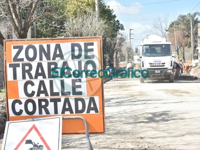 Última etapa de los trabajos de pavimentación sobre calle 122 bis entre 14 y 15