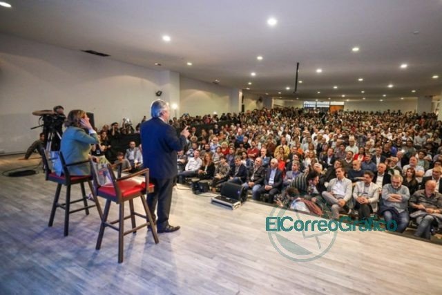 Alberto Fernández pasó por La Plata a apañar a Saintout