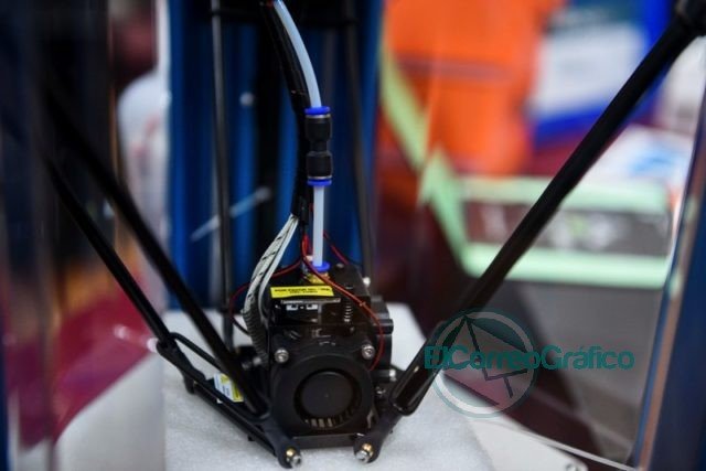 Instituciones educativas bonaerenses recibieron impresoras 3D para proyectos digitales