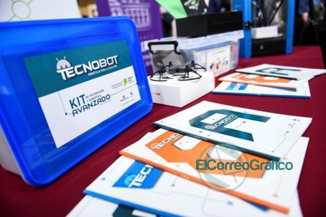 Instituciones educativas bonaerenses recibieron impresoras 3D para proyectos digitales