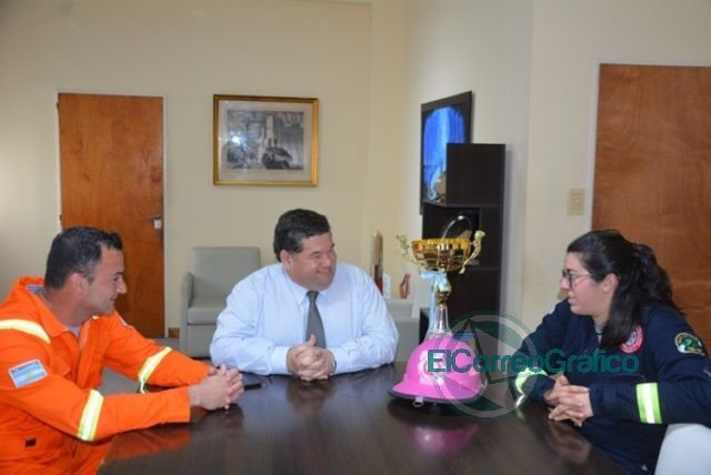 Nedela recibió a los bomberos que participaron del VIII Desafío de Habilidades Bomberiles