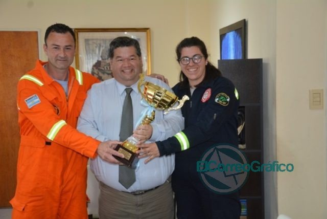 Nedela recibió a los bomberos que participaron del VIII Desafío de Habilidades Bomberiles