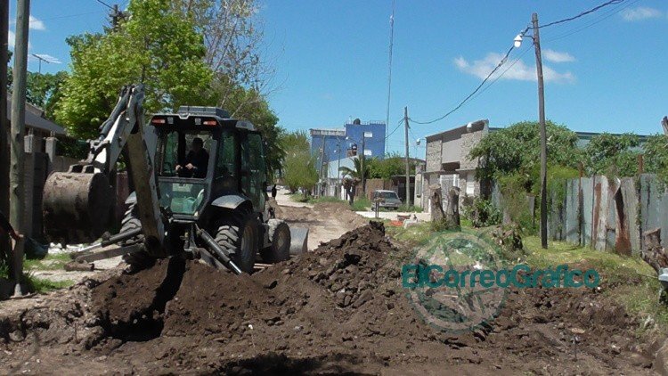 Pavimentación de tres cuadras en calle 123 de Villa Progreso