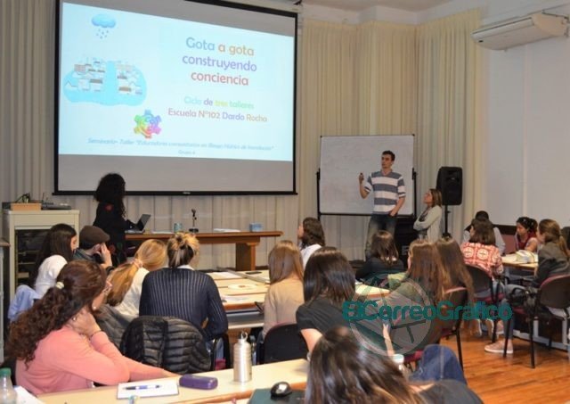 Primera promoción de educadores comunitarios en riesgo hídrico de inundación