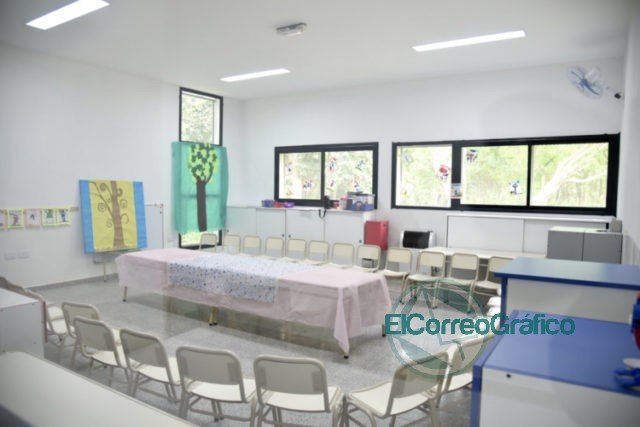 Se inauguró el nuevo edificio del Jardín Maternal N° 945 de El Peligro