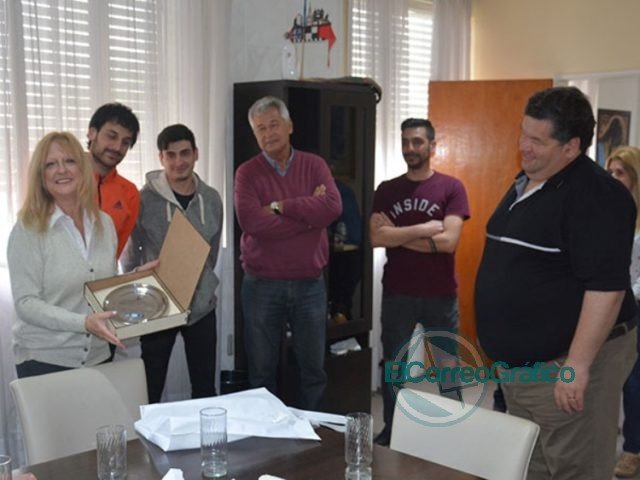 Se jubiló la Tesorera del Municipio de Berisso y fue agasajada por Nedela y sus compañeros