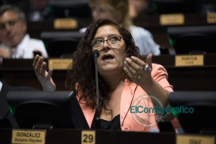 González dice que Vidal quiere designar los jueces a dedo para tapar "las irregularidades que cometió durante su gobierno" González dice que Vidal quiere designar los jueces a dedo para tapar "las irregularidades que cometió durante su gobierno"