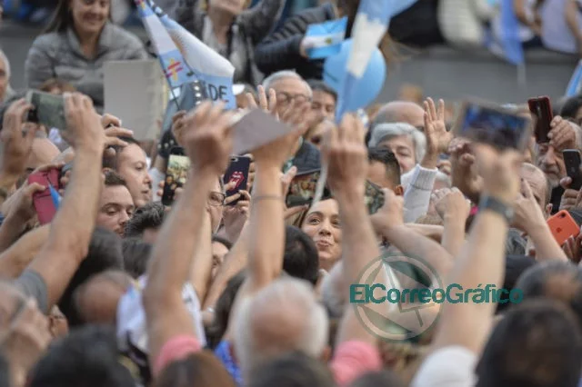 Vidal en la Marcha del #SiSePuede en el Obelisco