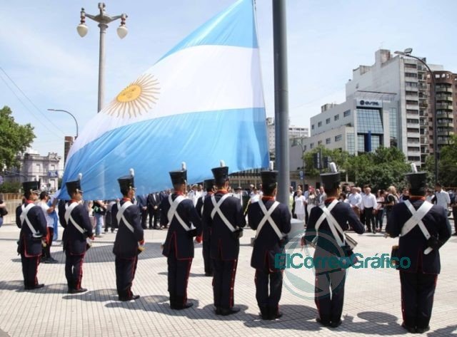 Comenzaron los festejos por el 137 aniversario de La Plata Comenzaron los festejos por el 137 aniversario de La Plata