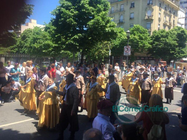 Con diversas propuestas culturales, culminaron los festejos por la "Semana de la Tradición" Con diversas propuestas culturales, culminaron los festejos por la "Semana de la Tradición"