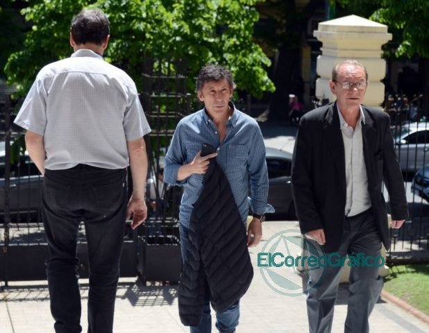 Intendentes radicales quieren ser los interlocutores en la oposición