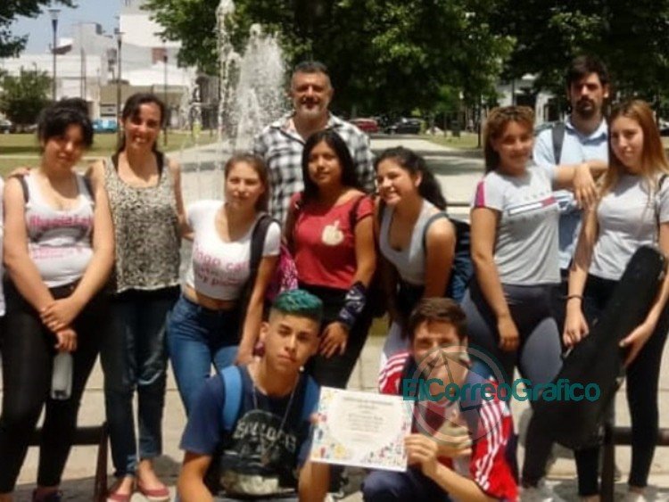 La ESB 13 de El Carmen cerró con una obra jornada educativa en La Plata