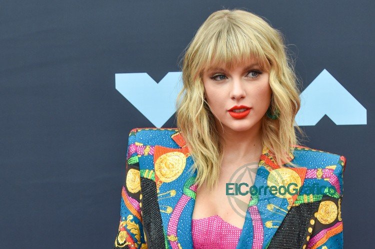 Mejor artista de la década para Taylor Swift con denuncia incluida