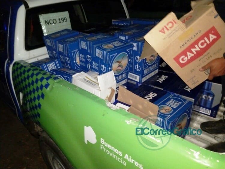 En La Plata se desactivó 28 fiestas clandestinas durante los festejos por Navidad En La Plata se desactivó 28 fiestas clandestinas durante los festejos por Navidad