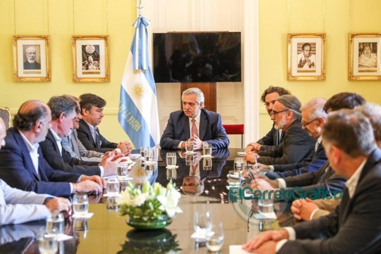Fernández recibió a los referentes de la Mesa de Enlace