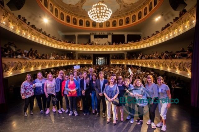 Kicillof: “La educación pública es un pilar fundamental para el desarrollo de la Provincia”