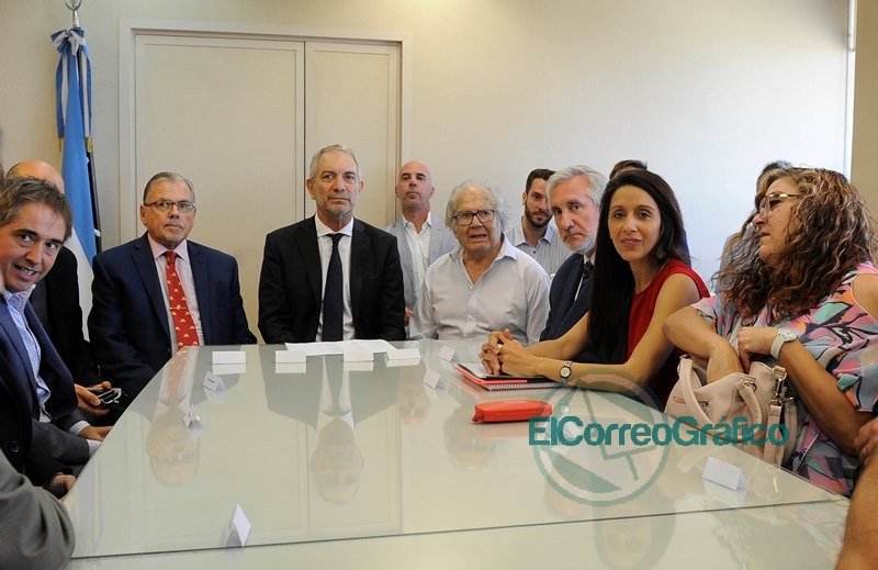 La Provincia puso en funciones la Mesa Interinstitucional de Diálogo La Provincia puso en funciones la Mesa Interinstitucional de Diálogo
