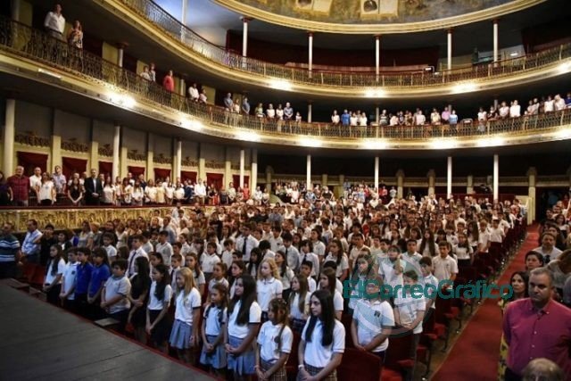 Premios ‘René Favaloro’: El Municipio continúa con los reconocimientos a los mejores promedios de la ciudad