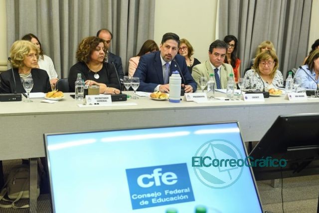 Se estableció el calendario escolar que garantiza 180 días de clases en todas las provincias