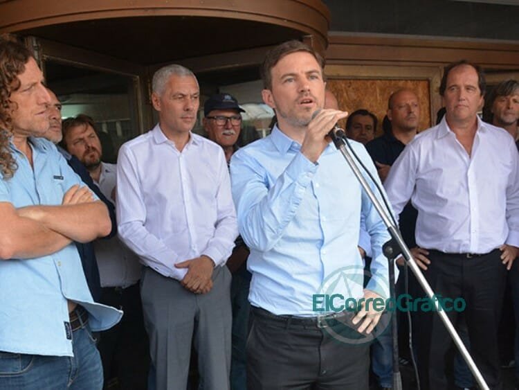 Cagliardi en la asunción de Ariel Basteiro como presidente de Astilleros Río Santiago 1