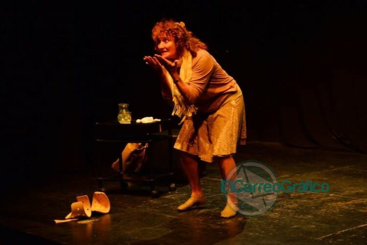 Convocan a grupos teatrales para el Festival de la Mujer 2020