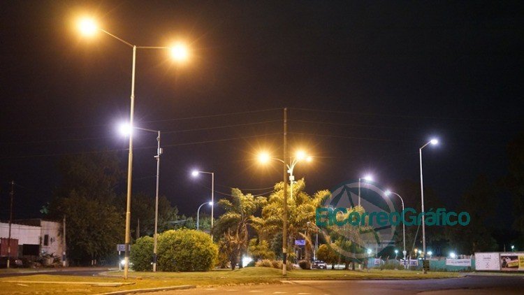 Finalizaron los trabajos de iluminación en las Avenidas 60 y 66