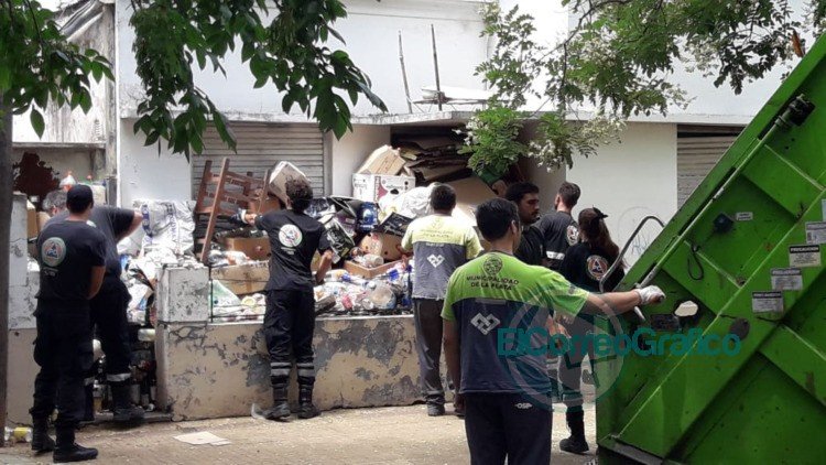 Se intervino en una vivienda donde había acumulación de residuos
