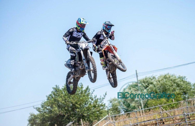 Tras una exitosa primera jornada, continúa el Supercross Internacional en La Plata