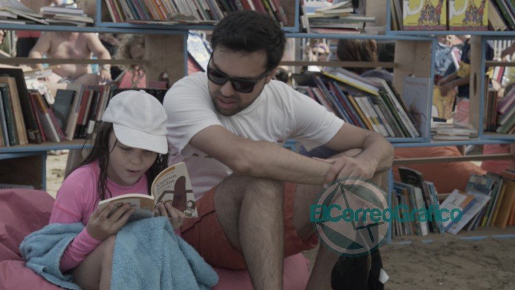 Trotta y Bauer inauguraron la gira de verano del “Plan Nacional de Lecturas” Trotta y Bauer inauguraron la gira de verano del “Plan Nacional de Lecturas”