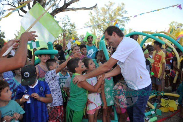 Despedida del segundo contingente de la colonia de vacaciones municipal