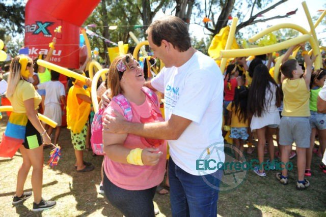 Despedida del segundo contingente de la colonia de vacaciones municipal