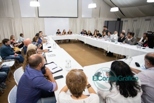 El diálogo por las paritarias 2020 con docentes y estatales bonaerenses 2