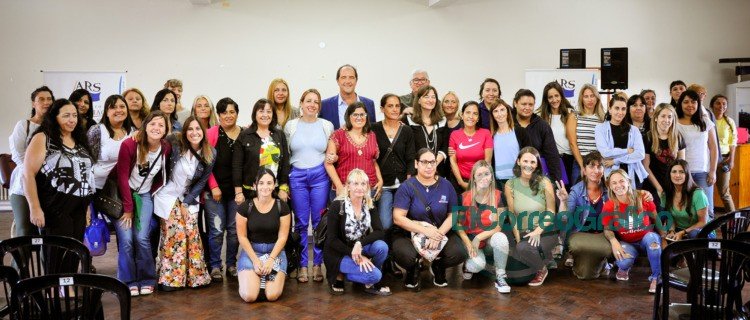 Estela Díaz en ARS: "El Astillero Río Santiago debe ser un espacio de igualdad" Estela Díaz en ARS: "El Astillero Río Santiago debe ser un espacio de igualdad"