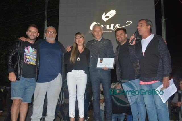 Más de cuarenta mil personas asistió a la primera noche del Corso en Berisso
