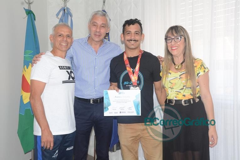 Reconocimiento al deportista berissense Ramiro Zapata Reconocimiento al deportista berissense Ramiro Zapata