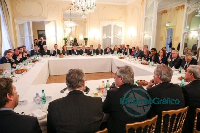 Fernández se reunió con el presidente de Francia, Emmanuel Macron Fernández se reunió con el presidente de Francia, Emmanuel Macron
