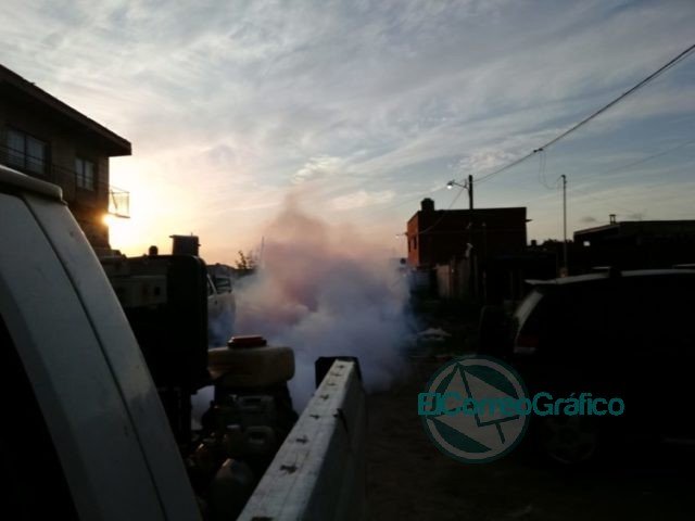 Continúan fumigando para prevenir el dengue en Berisso Continúan fumigando para prevenir el dengue en Berisso