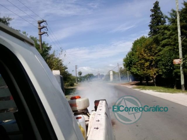 Continúan fumigando para prevenir el dengue en Berisso Continúan fumigando para prevenir el dengue en Berisso