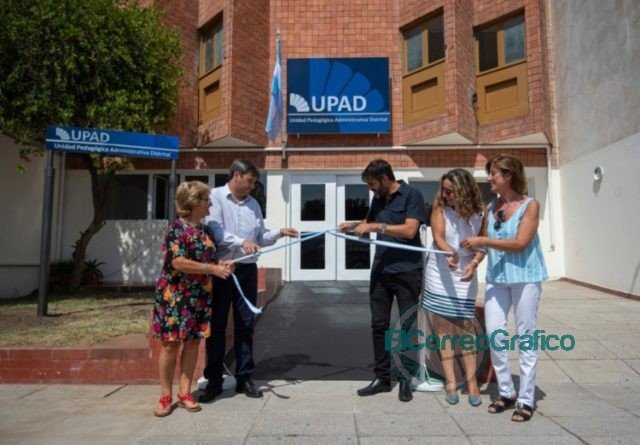 El jefe de Gabinete bonaerense recorrió Hipólito Yrigoyen y Pehuajó