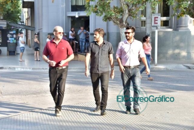 El jefe de Gabinete bonaerense recorrió Hipólito Yrigoyen y Pehuajó