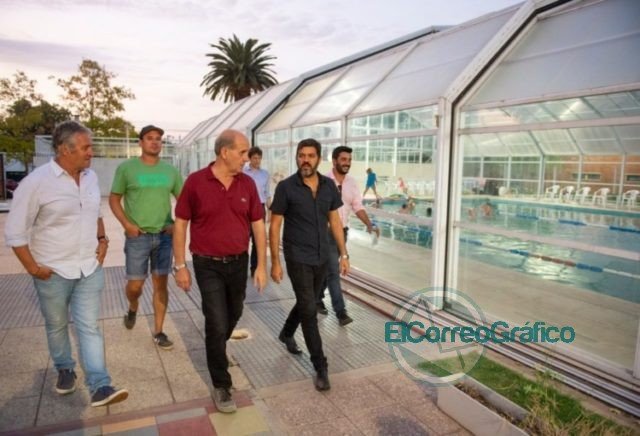 El jefe de Gabinete bonaerense recorrió Hipólito Yrigoyen y Pehuajó