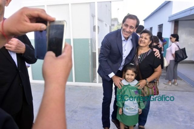 Garro inauguró la Escuela Primaria ‘Capital Chica’