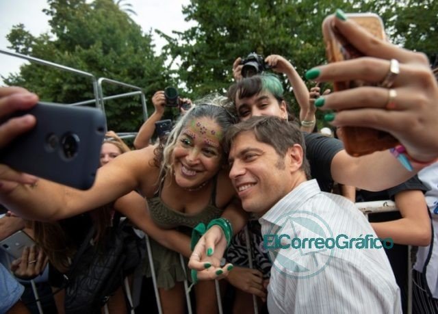 Axel Kicillof en el #8M: “Vamos a convertir las luchas de las mujeres en políticas de Estado”