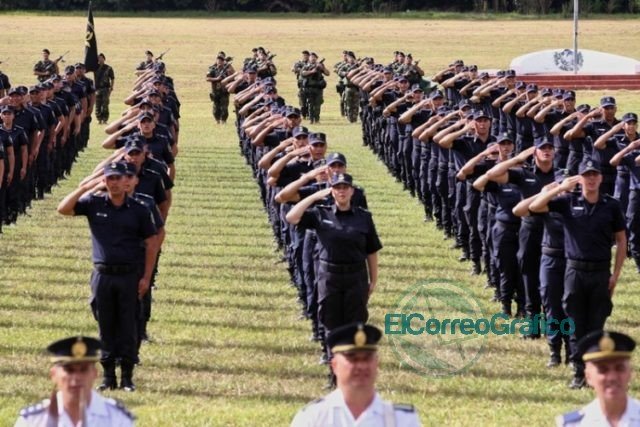 Kicillof: “Necesitamos una policía profesionalizada y profundamente democrática”