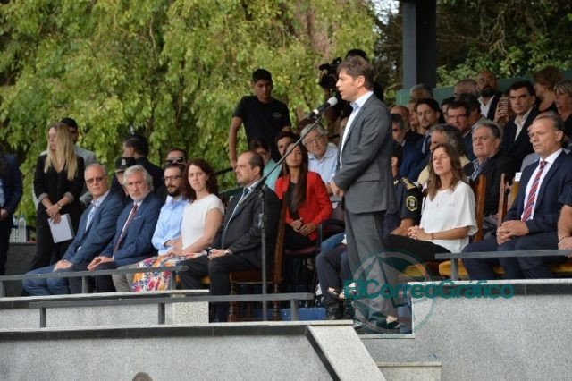 Kicillof: “Necesitamos una policía profesionalizada y profundamente democrática”