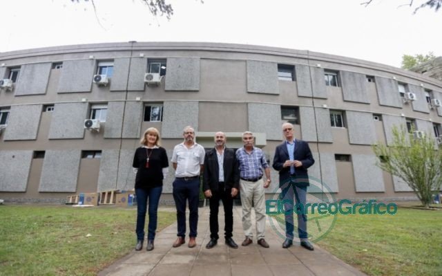 Secco recorrió con Gollán el futuro hospital de Punta Lara