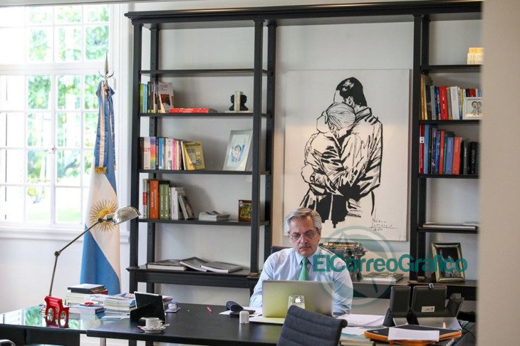 Fernández: "Los argentinos cumplimos un mes de aislamiento" y "se que no ha sido fácil" Fernández: "Los argentinos cumplimos un mes de aislamiento" y "se que no ha sido fácil"