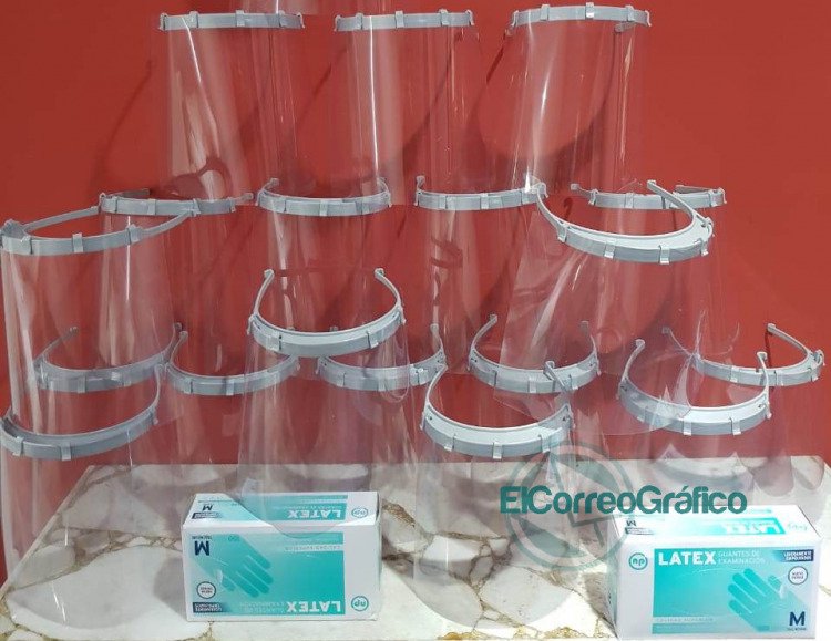 Concejales de Juntos por el Cambio entregaron material de protección en la Unidad Sanitaria 17