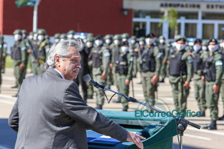 Fernández agradeció la labor de las Fuerzas de Seguridad