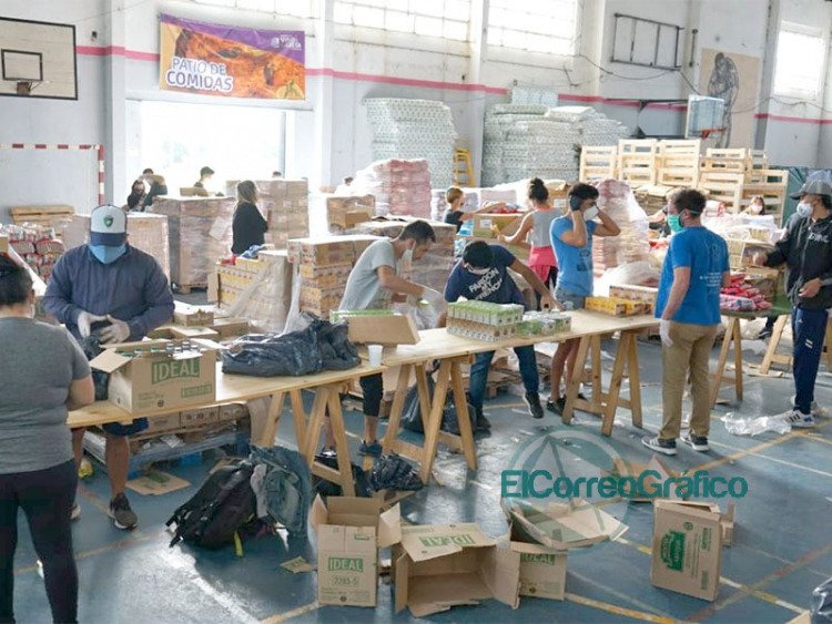 Nuevo operativo de entrega de alimentos en el distrito Nuevo operativo de entrega de alimentos en el distrito